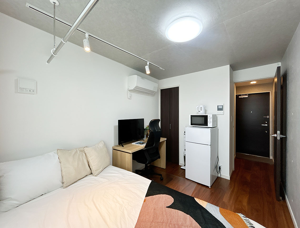 slider image https://biz.mynavi.jp/image/monthly/preview/7192/other/other_1.jpg
