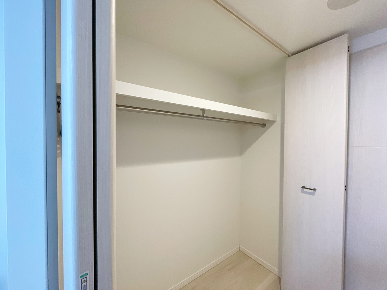 slider image https://biz.mynavi.jp/image/monthly/preview/883/other/other_12.jpg