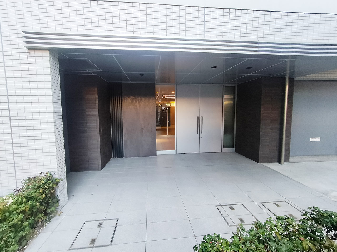 slider image https://biz.mynavi.jp/image/monthly/preview/building/1840/common_area/common_area_2.jpg