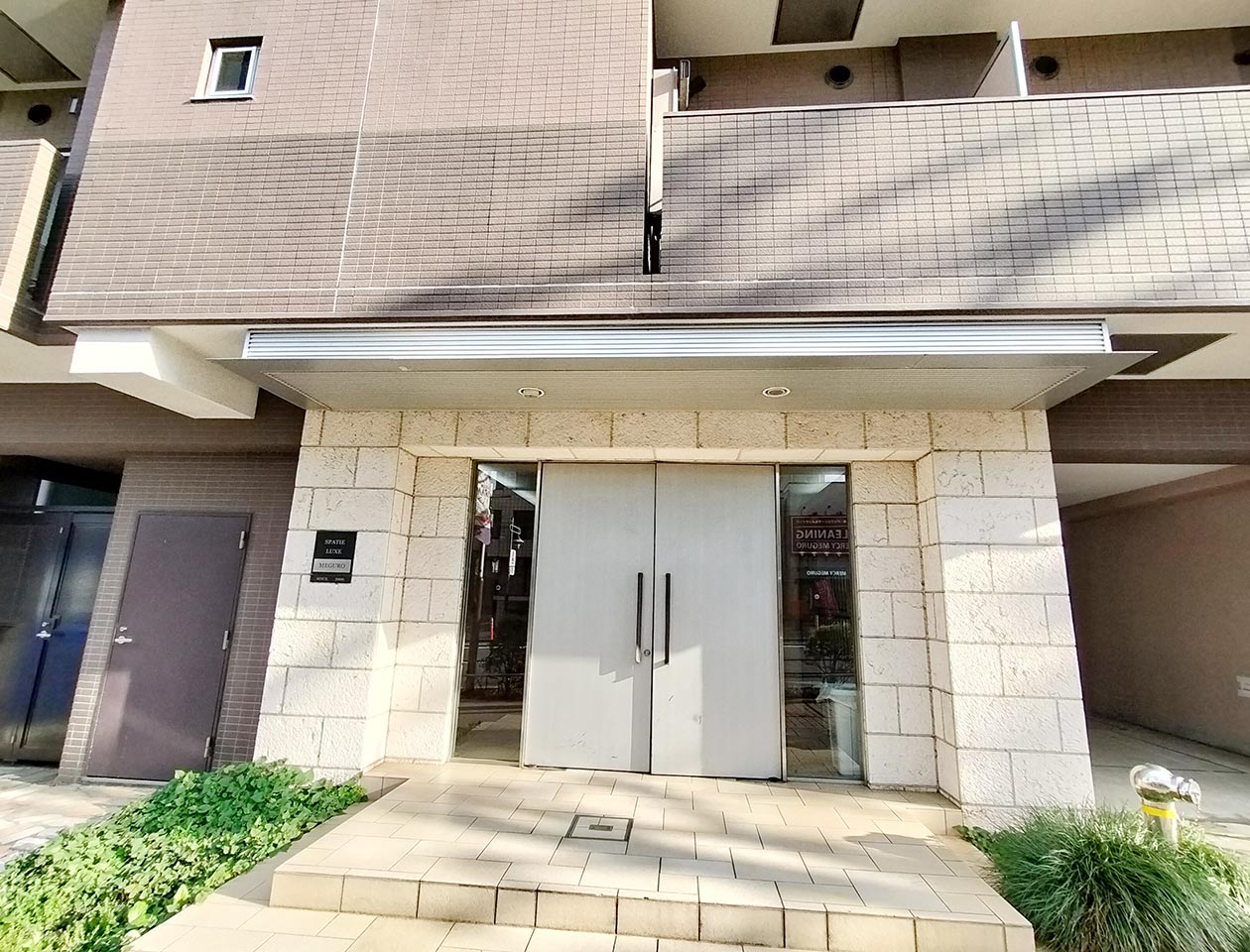 slider image https://biz.mynavi.jp/image/monthly/preview/building/2496/common_area/common_area_1.jpg