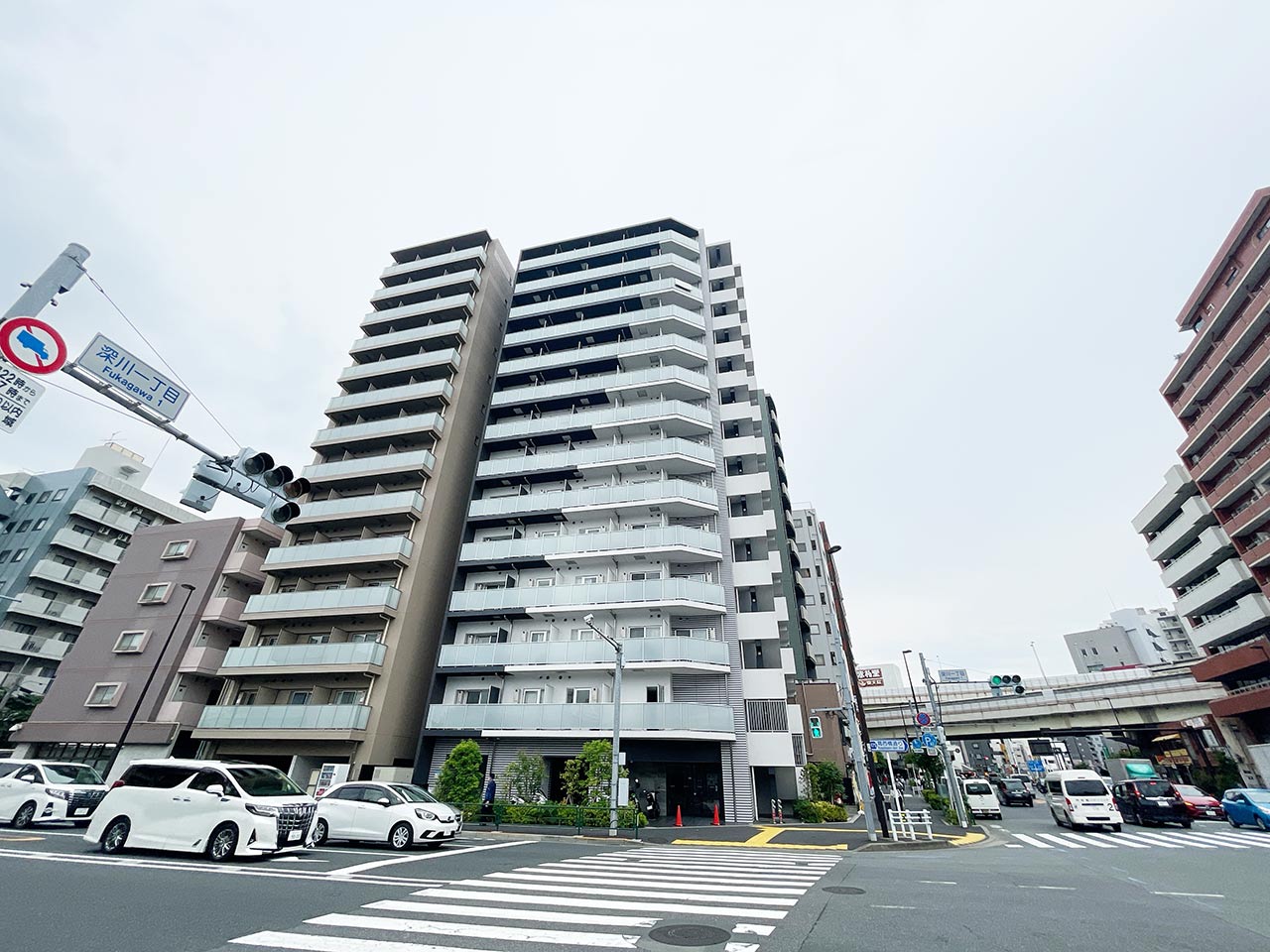 slider image https://biz.mynavi.jp/image/monthly/preview/building/270/exterior/exterior_1.jpg