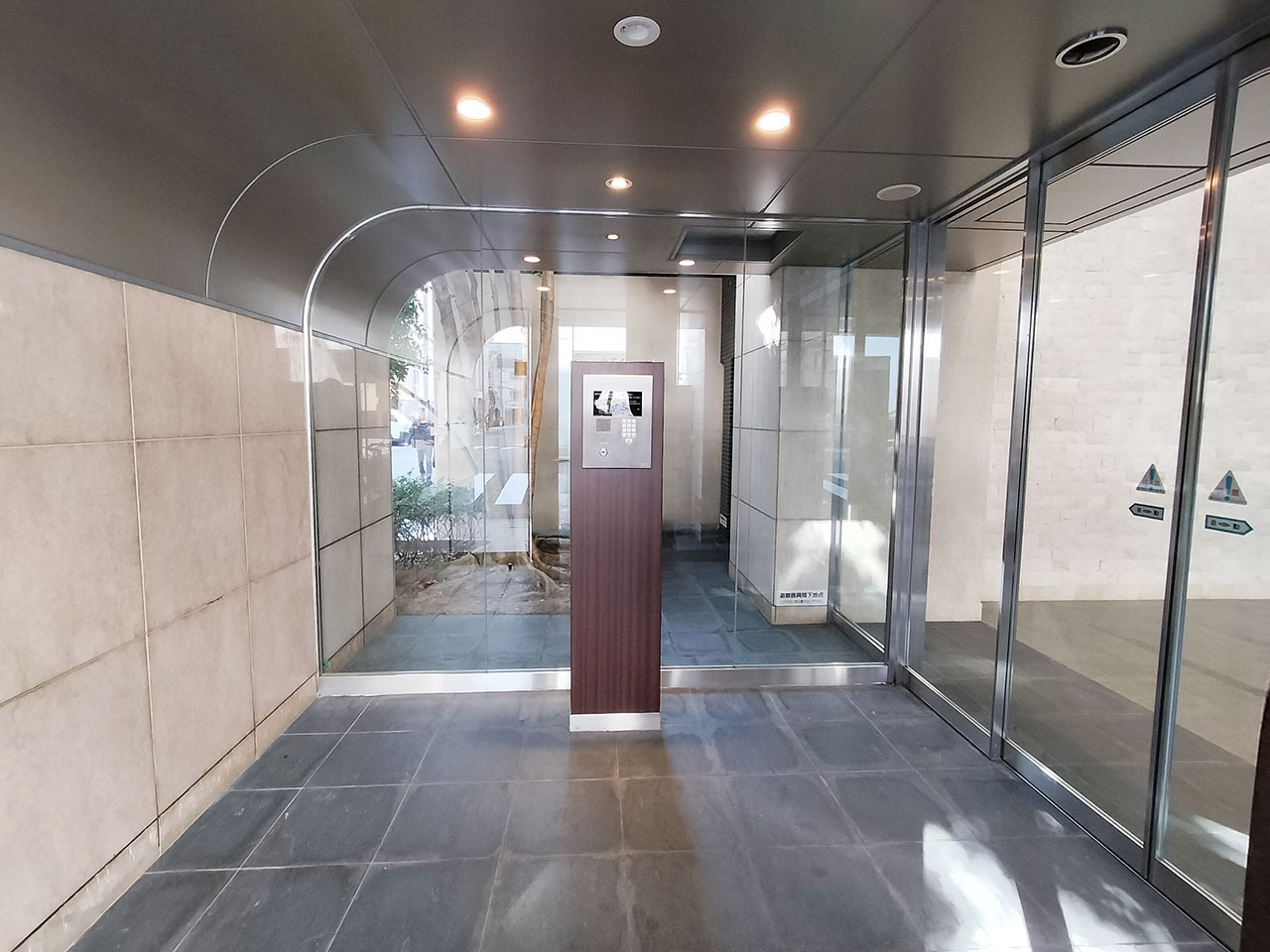 slider image https://biz.mynavi.jp/image/monthly/preview/building/573/common_area/common_area_2.jpg