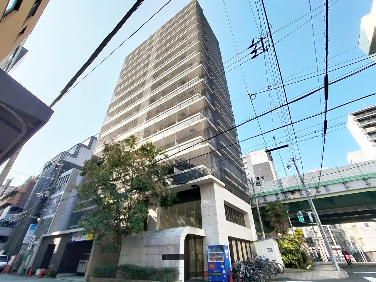 slider image https://biz.mynavi.jp/image/monthly/preview/building/573/exterior/exterior_1.jpg