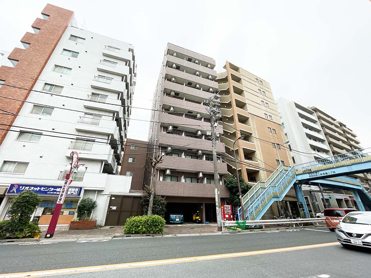 slider image https://biz.mynavi.jp/image/monthly/preview/building/764/exterior/exterior_1.jpg