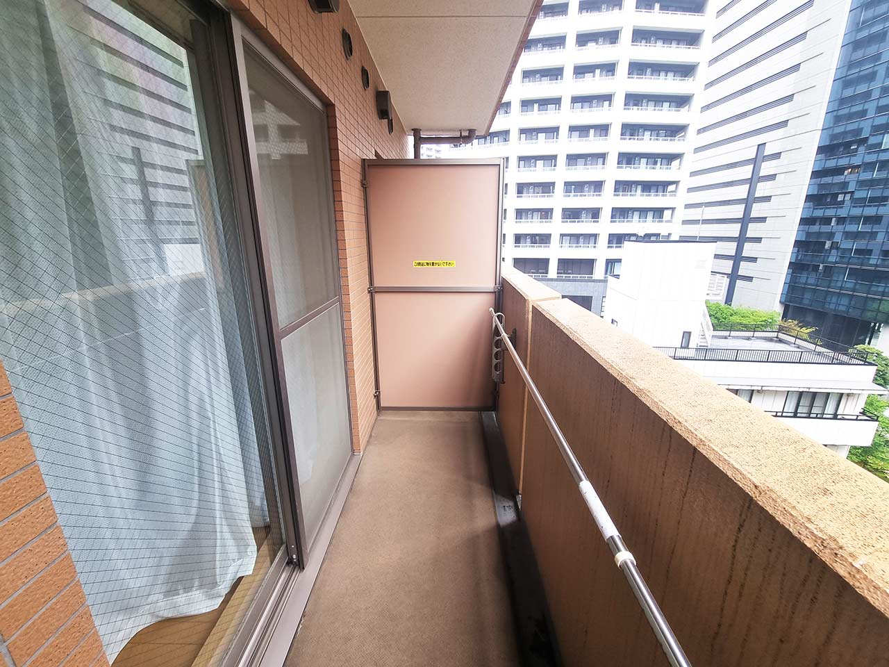 マイナビSTAY西新宿11 810 バルコニー