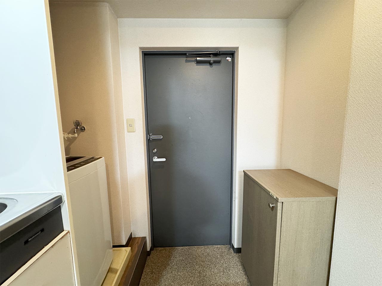 マイナビSTAY宮原 612 玄関
