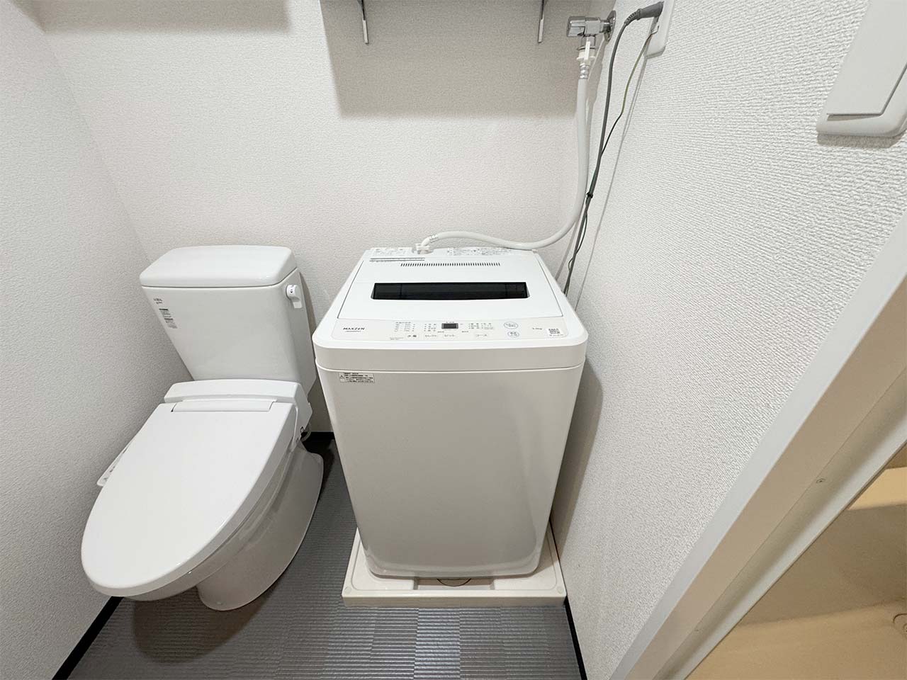 マイナビSTAY新大阪 517 洗濯機