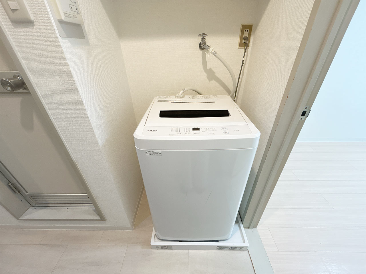 マイナビSTAYパレス三宿 204 洗濯機