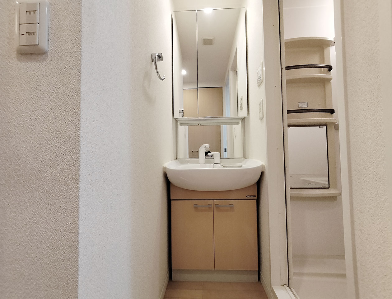 マイナビSTAY淀屋橋 801 洗面台