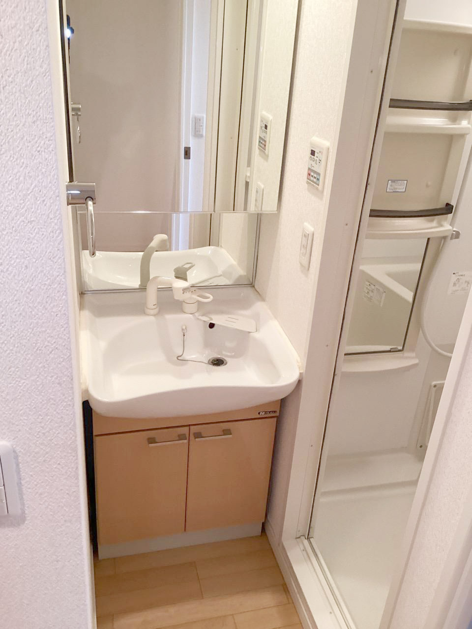 マイナビSTAY淀屋橋 701 洗面台