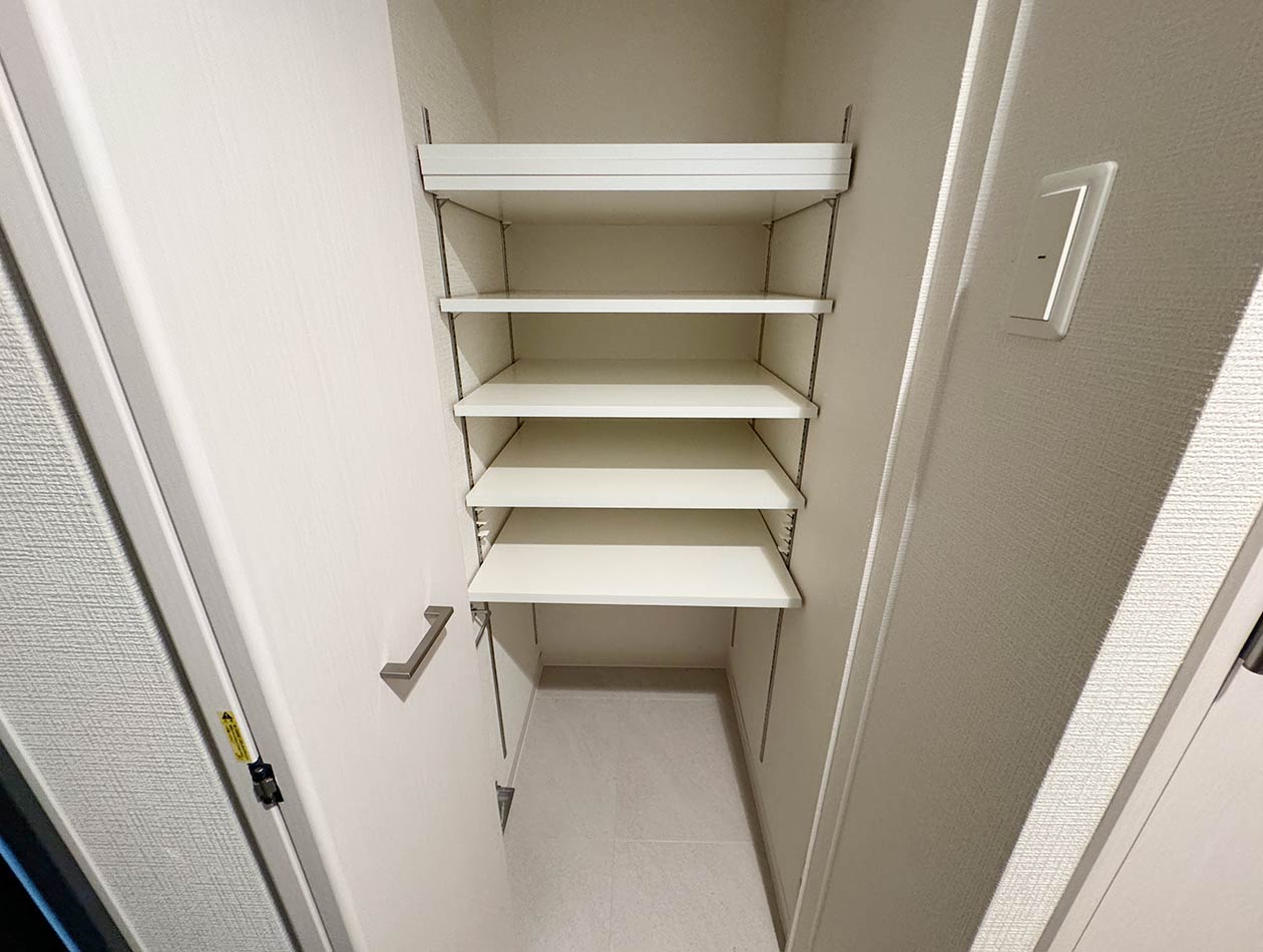 マイナビSTAYなんば 1108 玄関