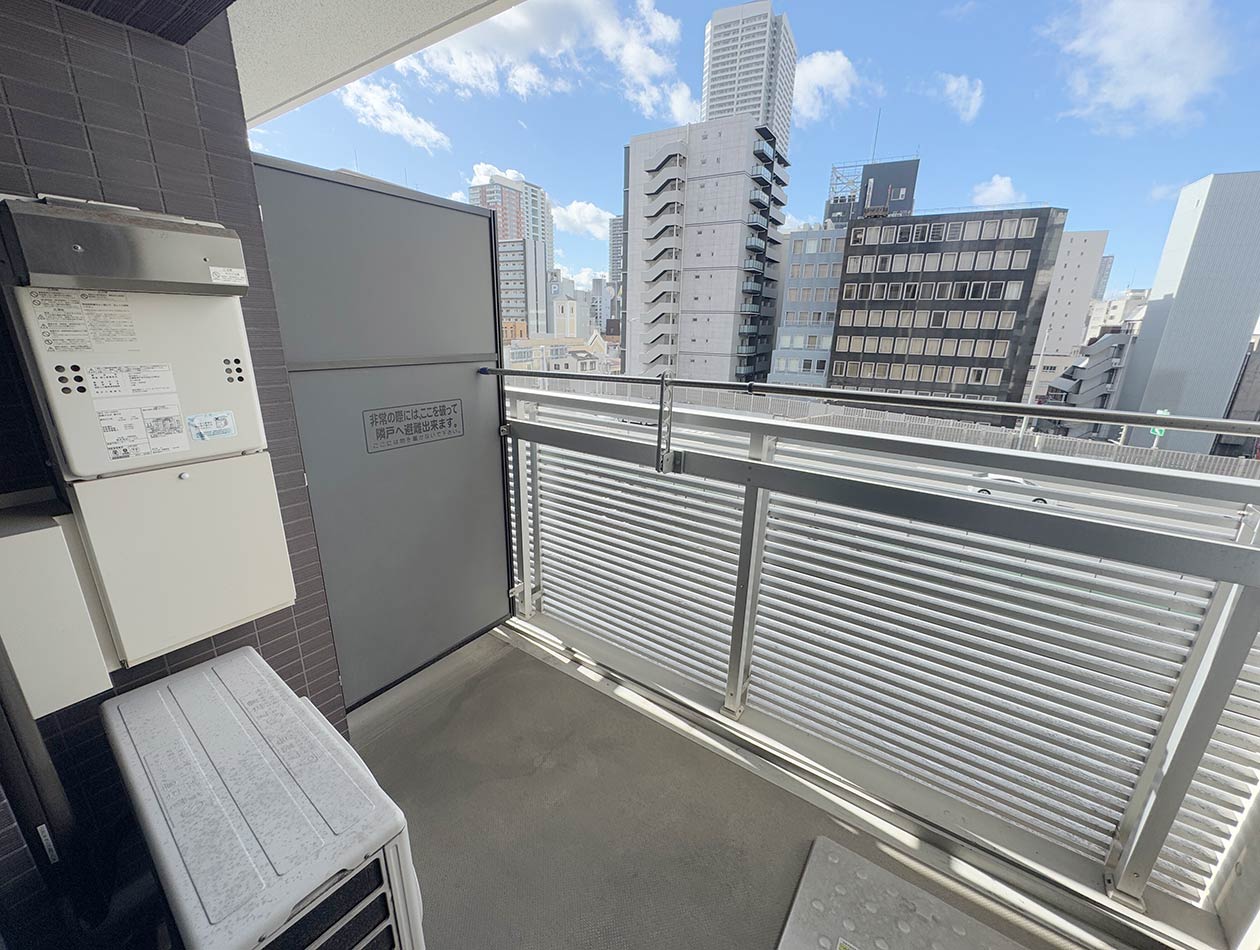 マイナビSTAYコンフォート本町 701 バルコニー