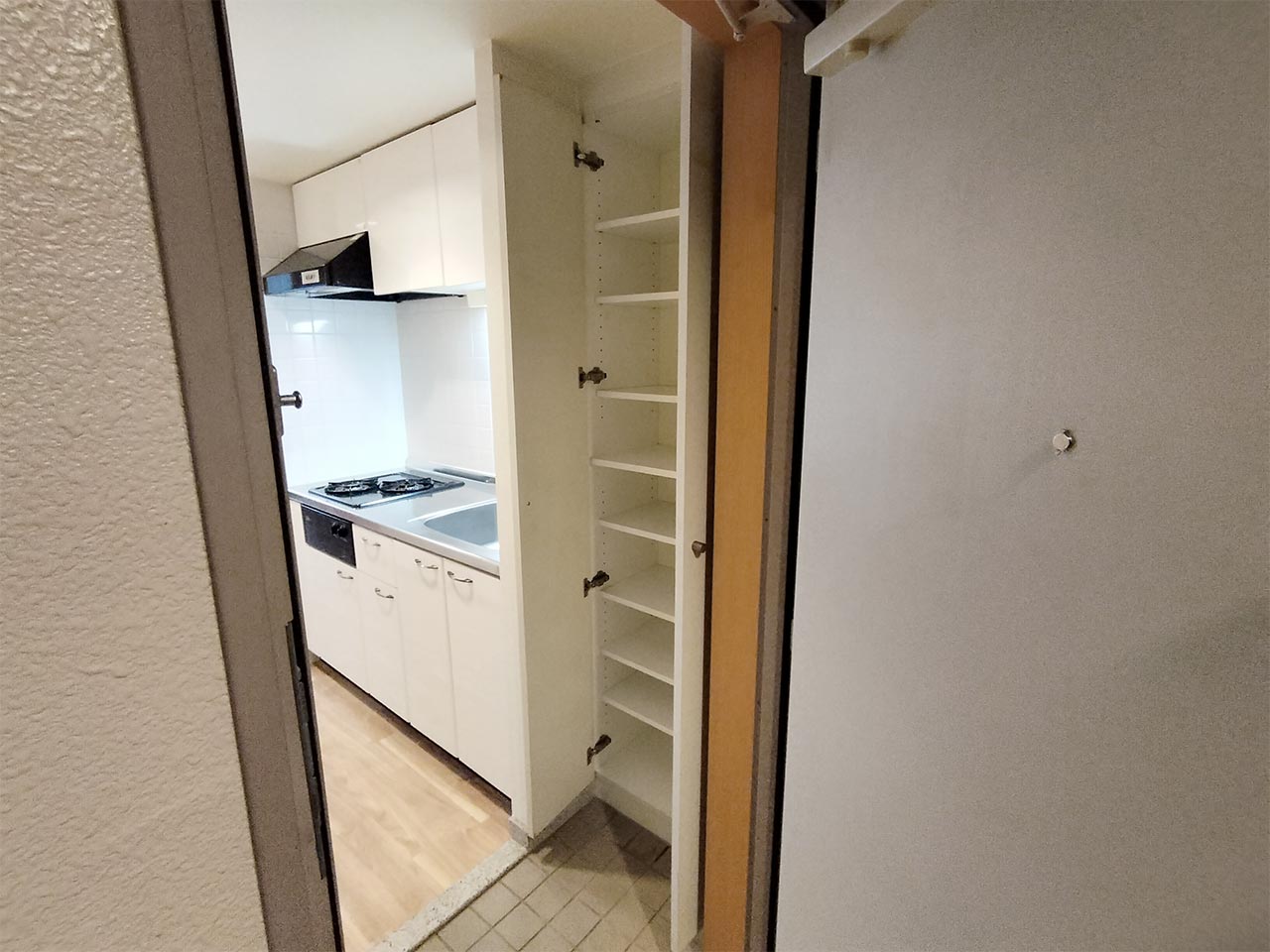 マイナビSTAYガーデンシティ本町 307 玄関