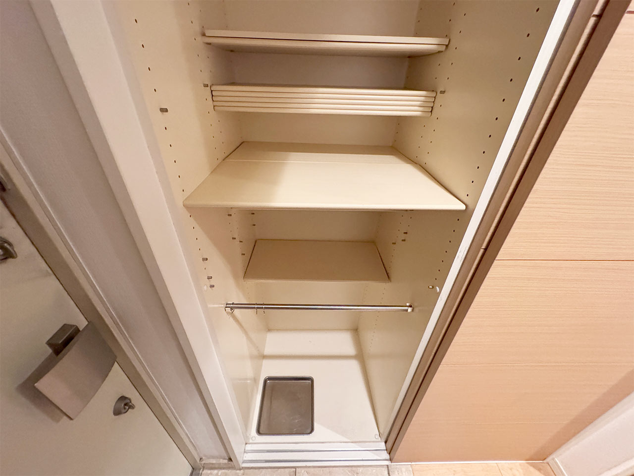 マイナビSTAY淀屋橋 205 玄関