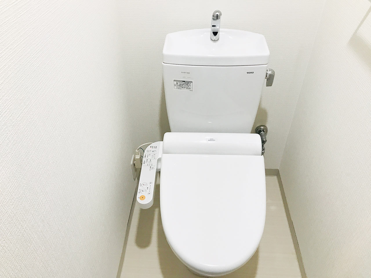 マイナビSTAYコンフォート本町 306 トイレ