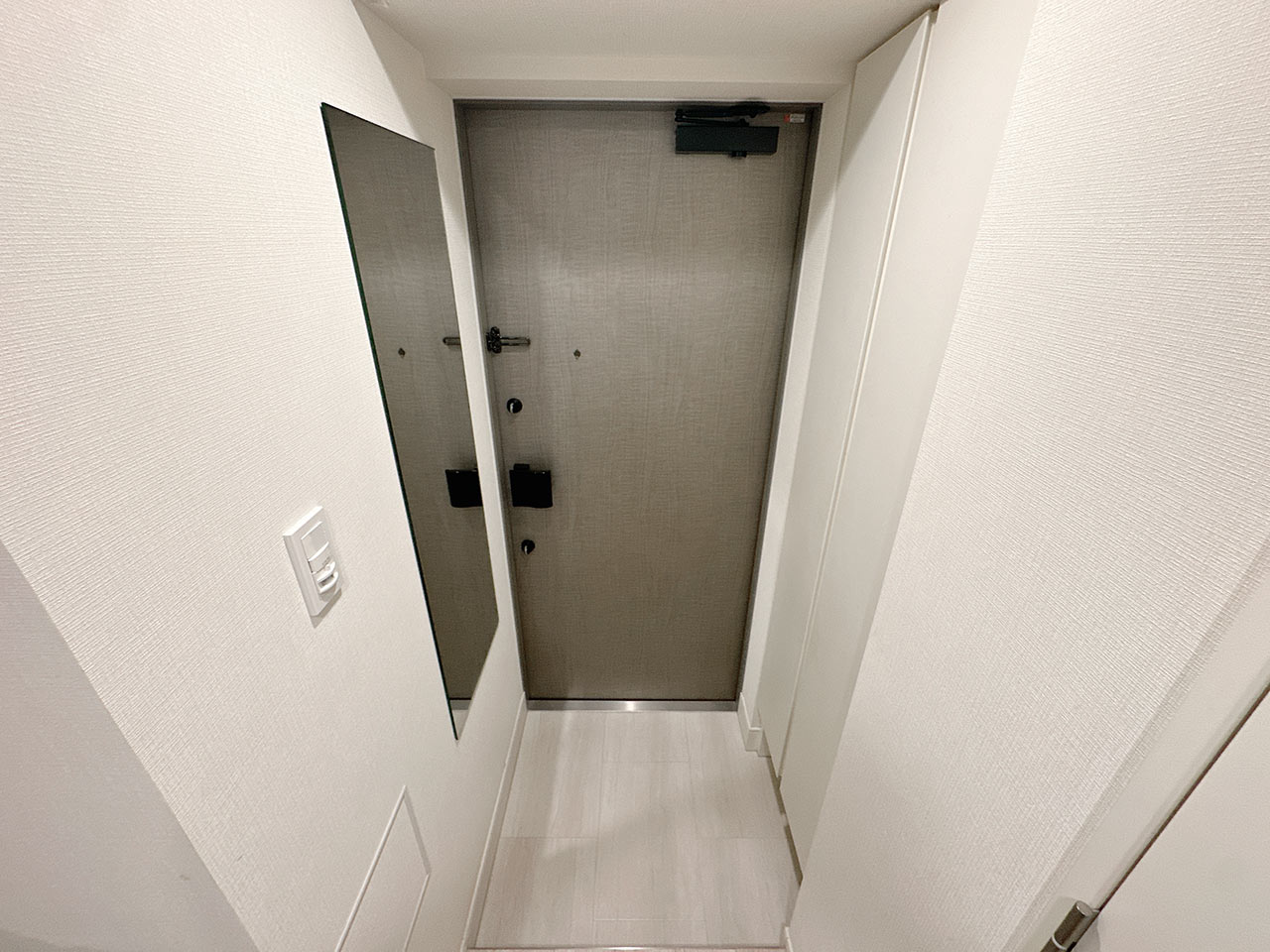 マイナビSTAY横濱山手 502 玄関
