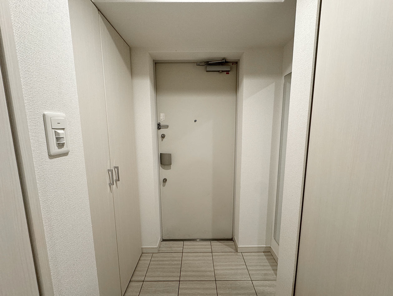 マイナビSTAY新大阪ウエストゲート 502 玄関