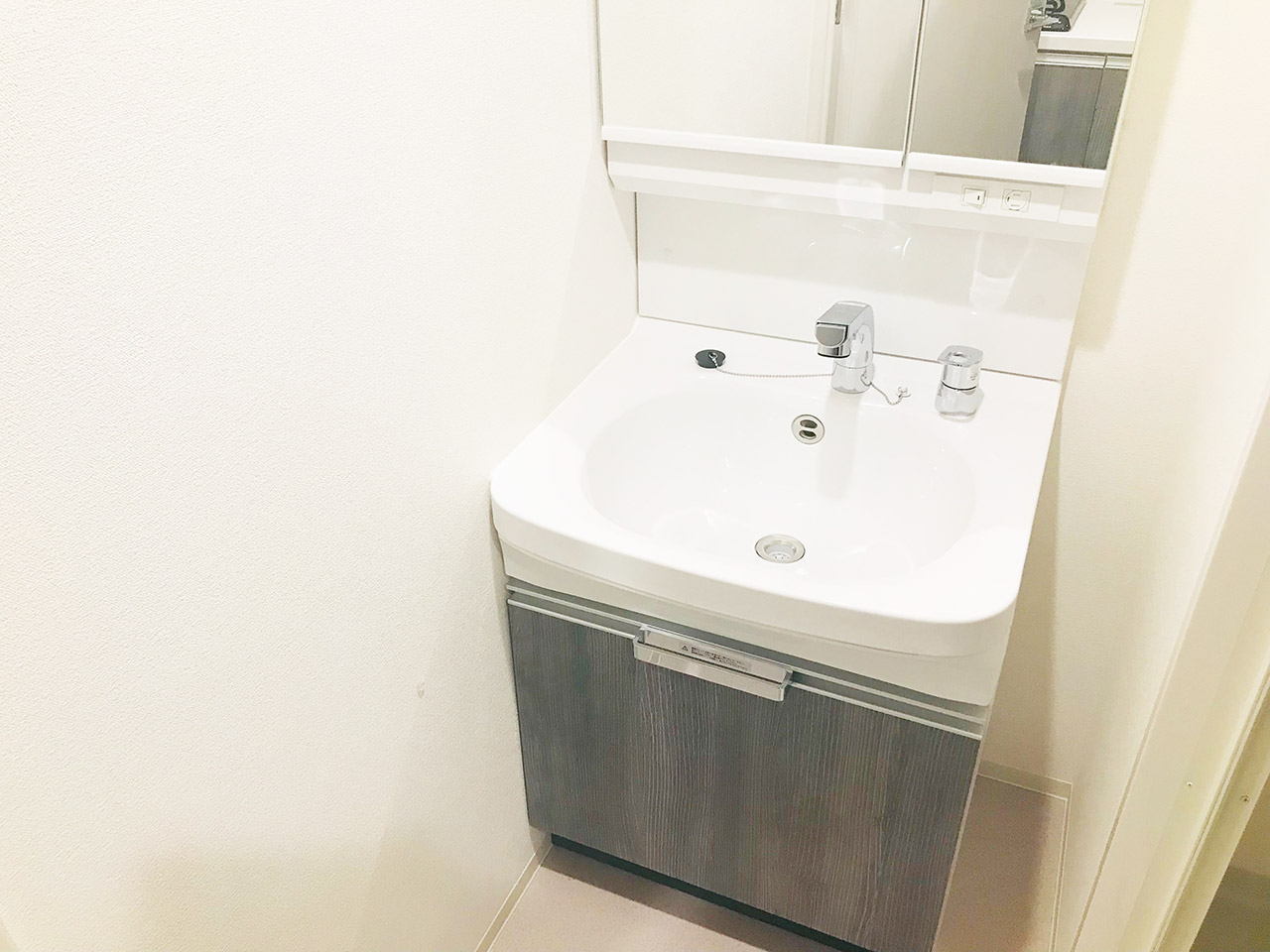 マイナビSTAY新大阪グランクラス 1006 洗面台