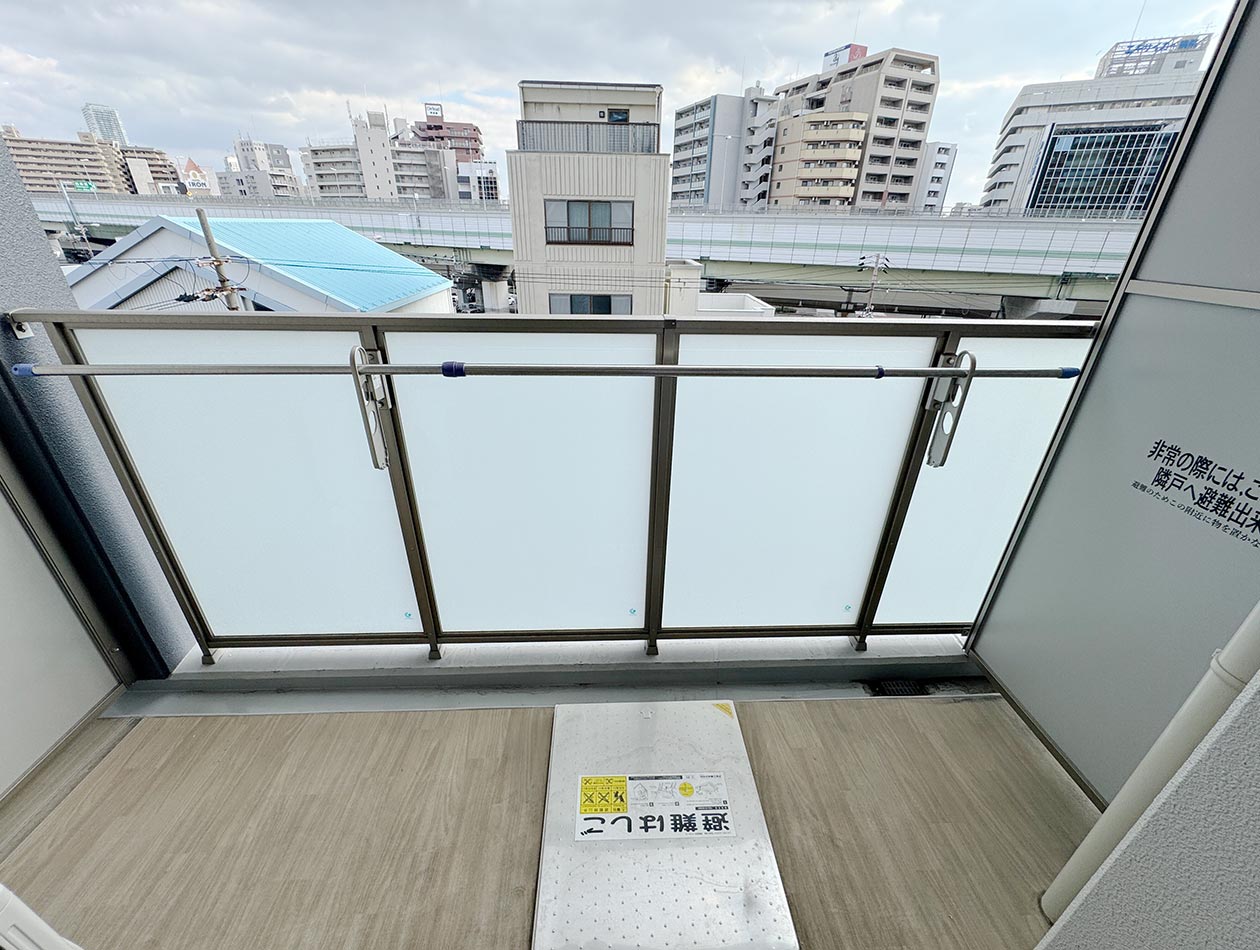マイナビSTAY阿波座プライムコート 503 バルコニー