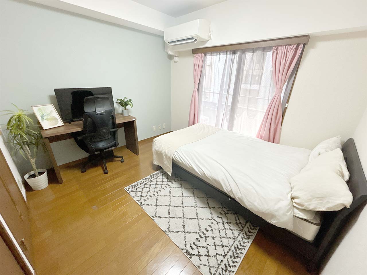 マイナビSTAYミライエ渋谷宇田川町 302 居室・リビング