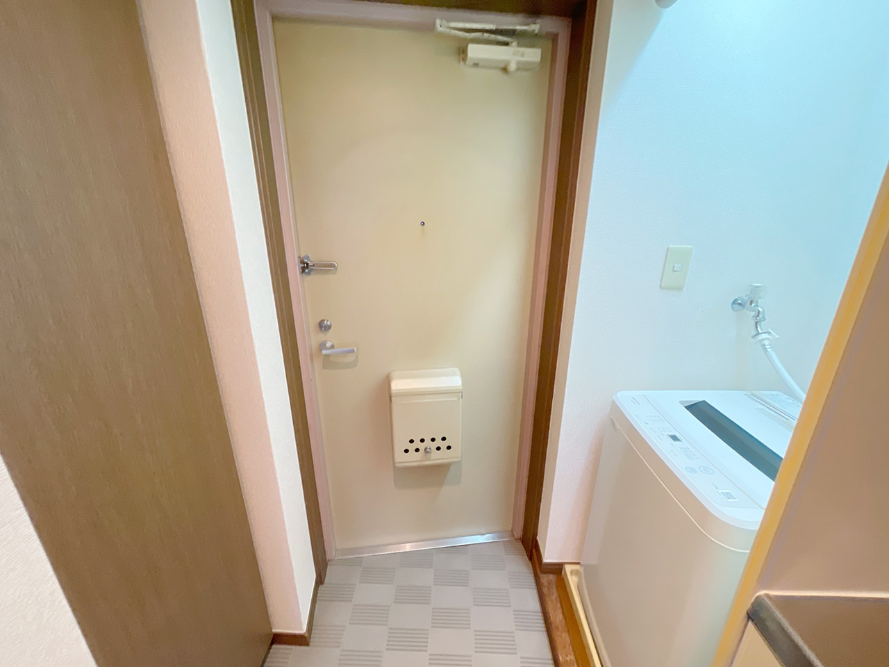 マイナビSTAYパレス狛江 408 玄関