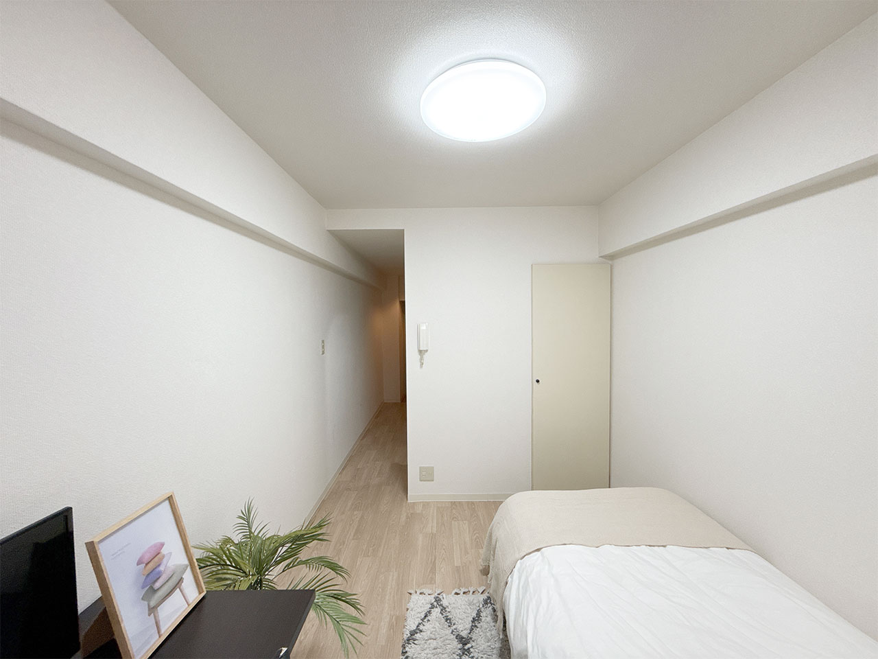 マイナビSTAYパレス立川錦町 306 居室・リビング