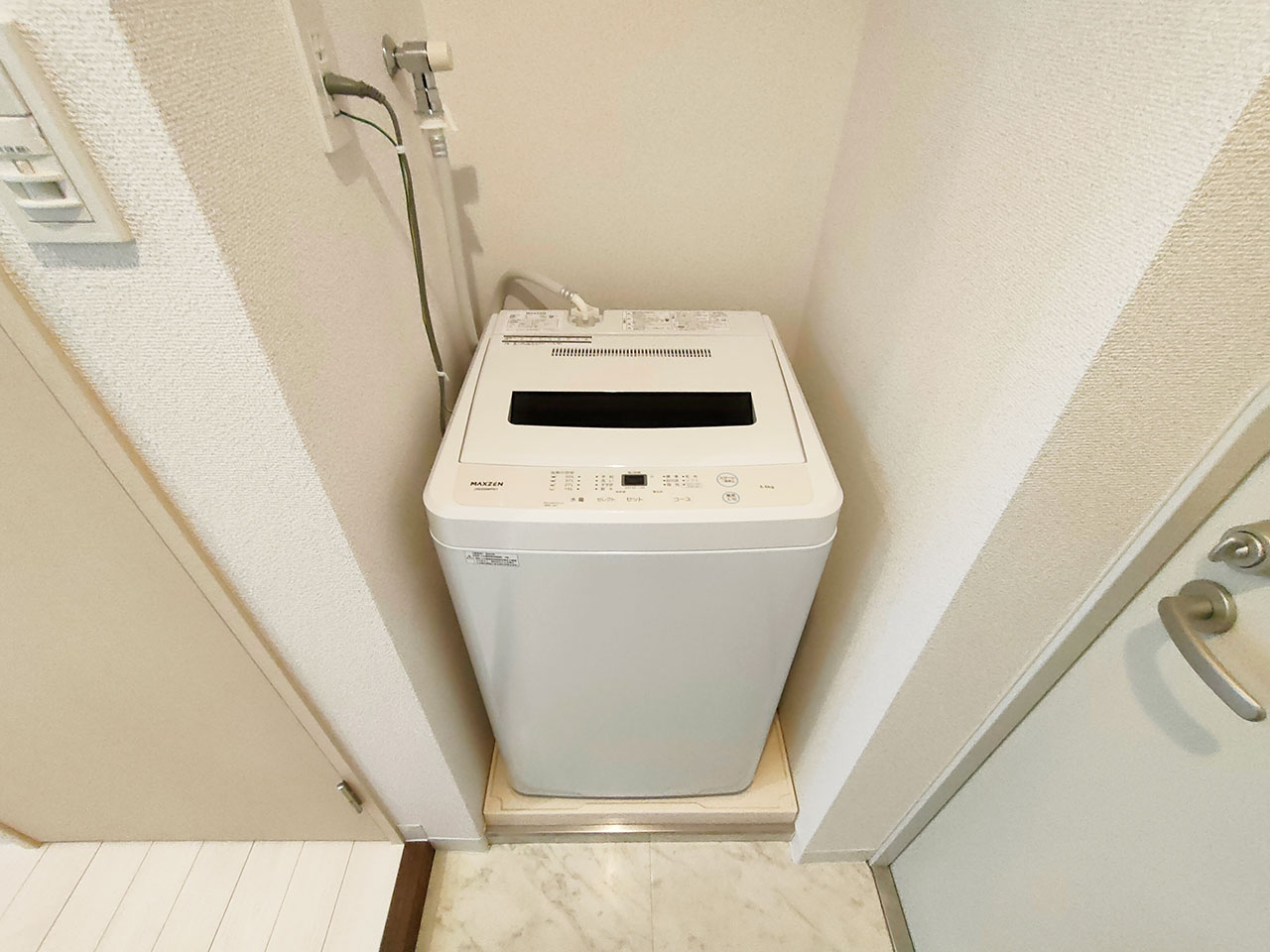 マイナビSTAY池袋平和通り 402 洗濯機