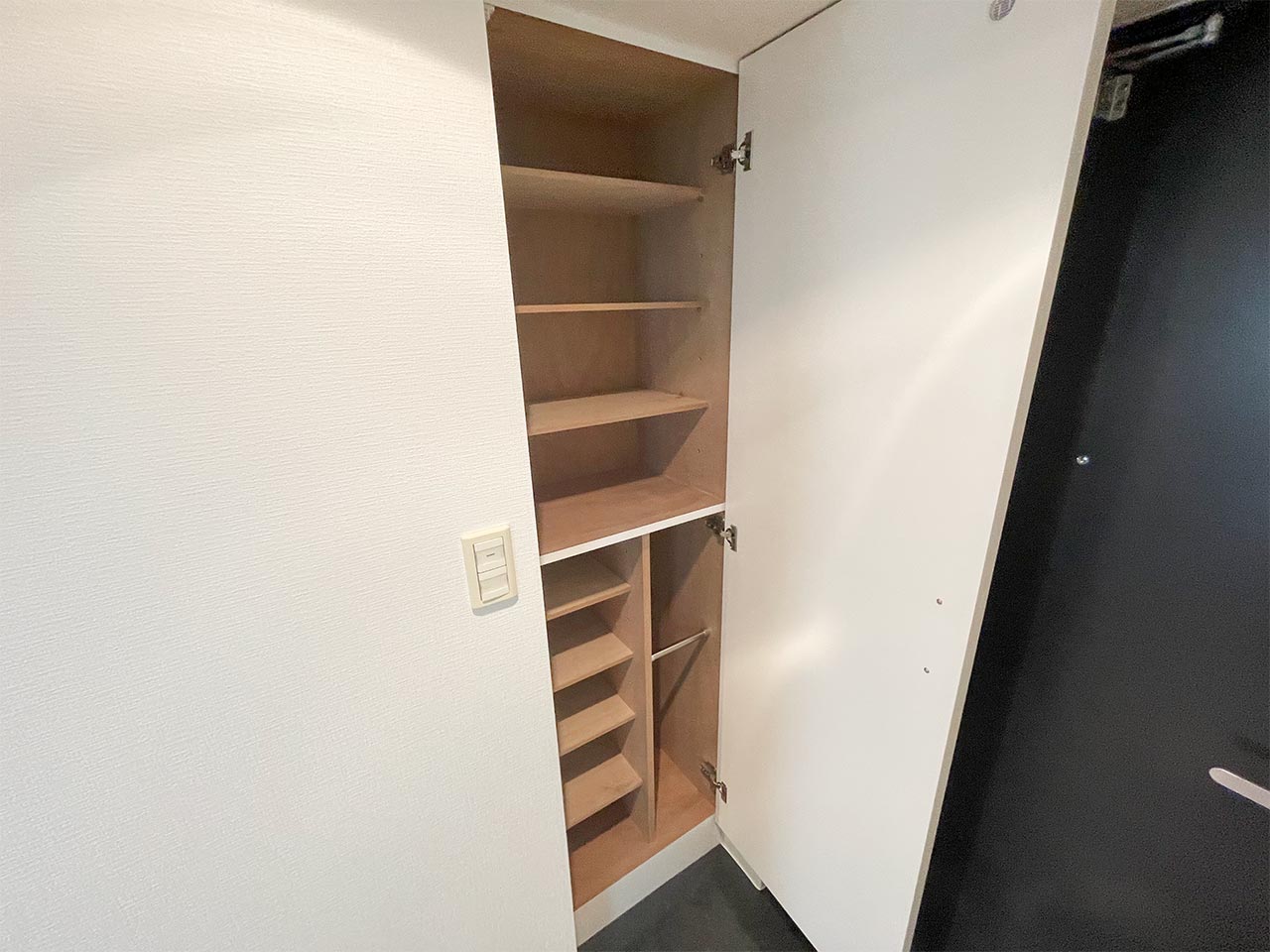 マイナビSTAYグランド立川曙町 707 玄関