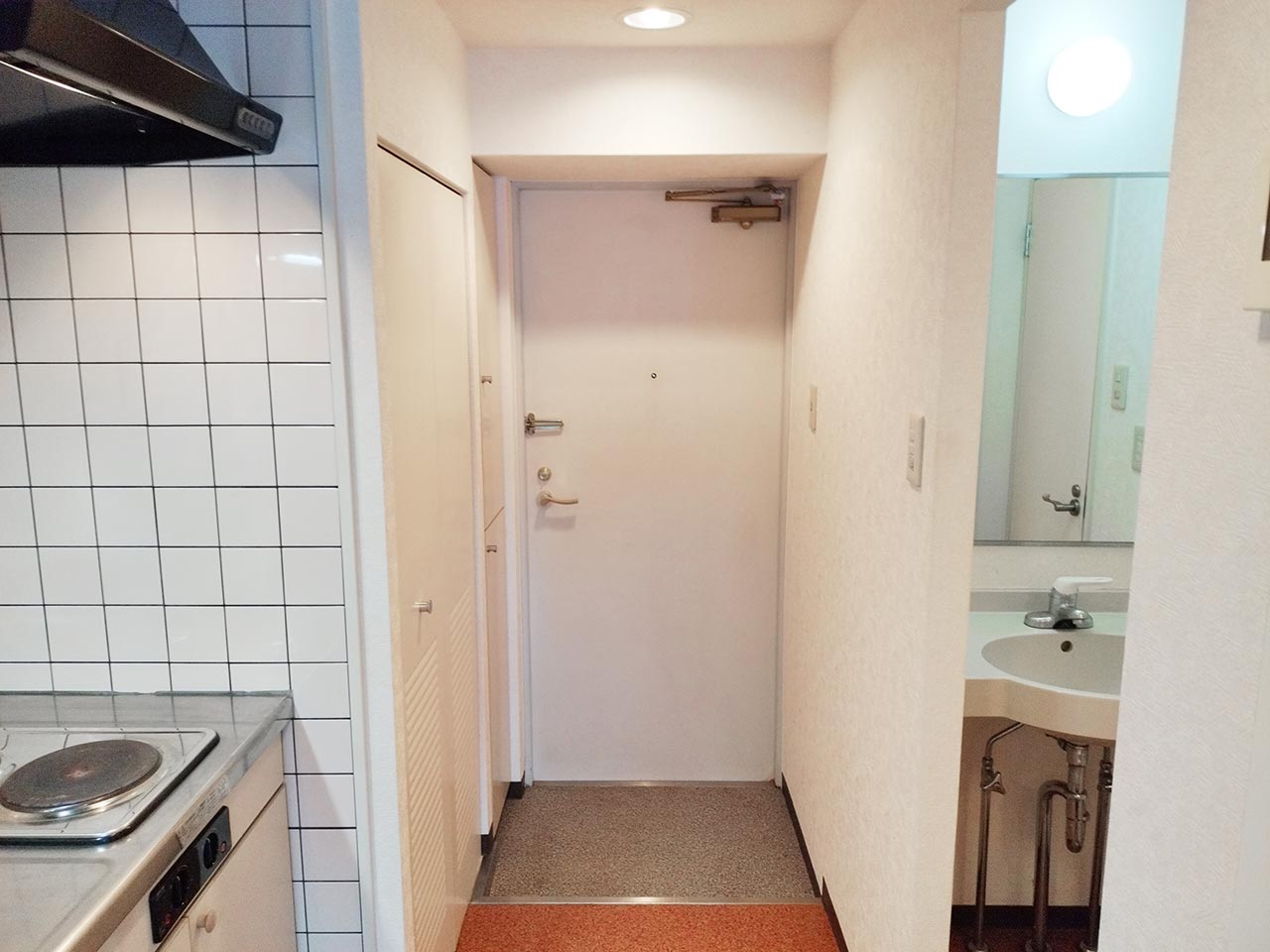 マイナビSTAY福岡大濠 1001 玄関
