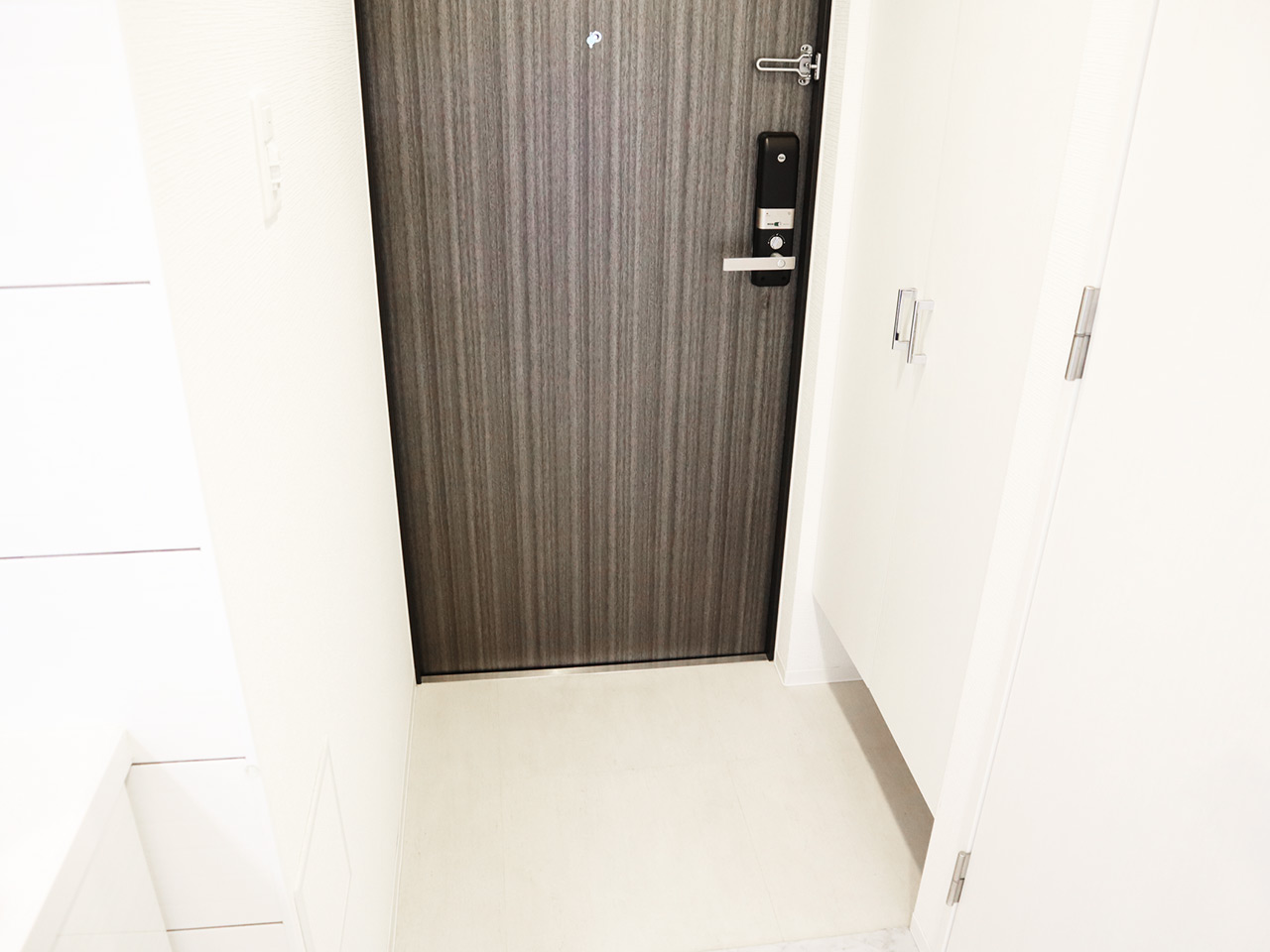 マイナビSTAY福島 301 玄関