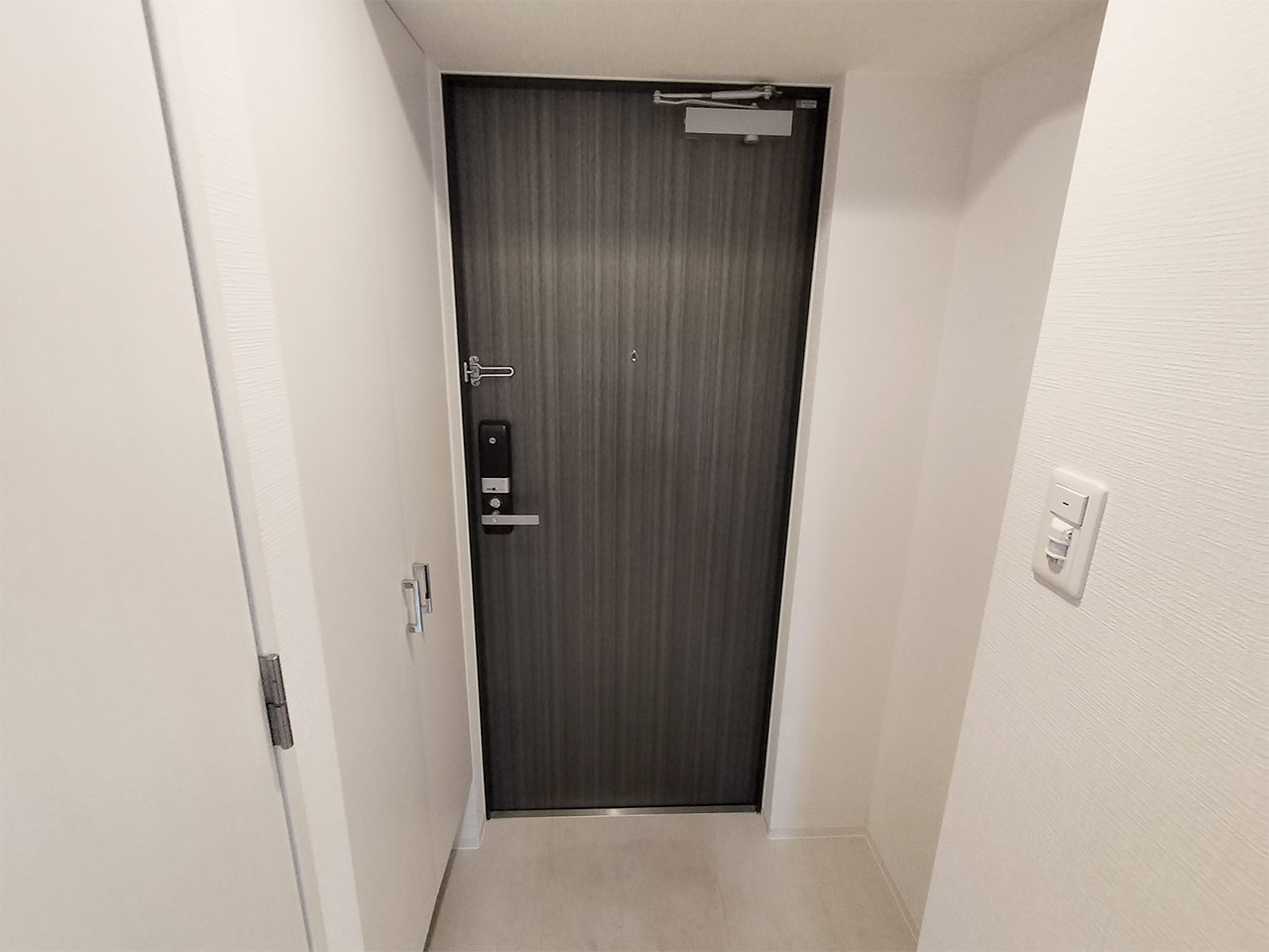 マイナビSTAY福島 803 玄関