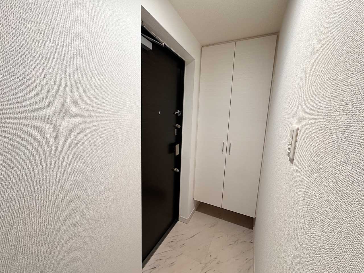 マイナビSTAYコンフォート本町 205 玄関