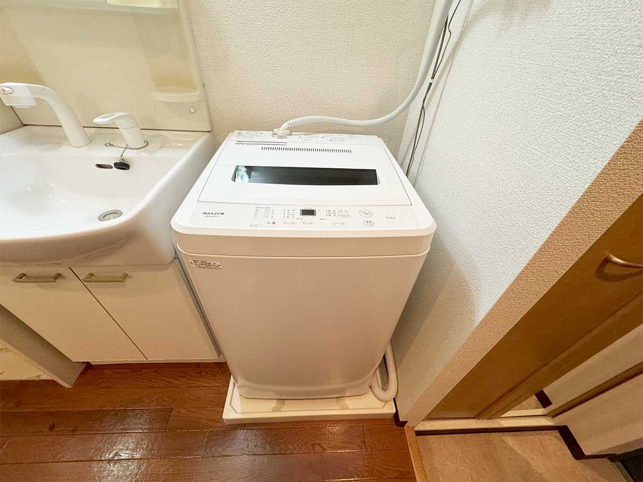 マイナビSTAY新梅田 713 洗濯機