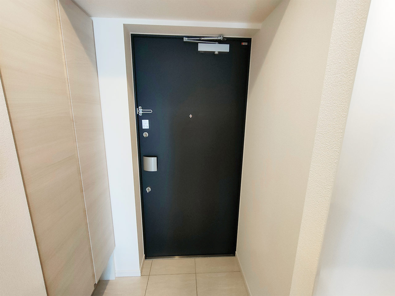 マイナビSTAY横濱鶴見EAST 503 玄関