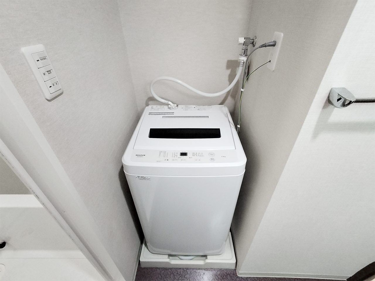 マイナビSTAYコンフォート本町東 606 洗濯機