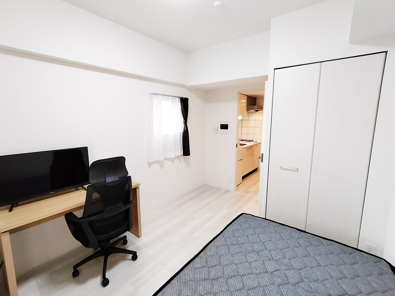 マイナビSTAY大阪ステーション 901 部屋全体
