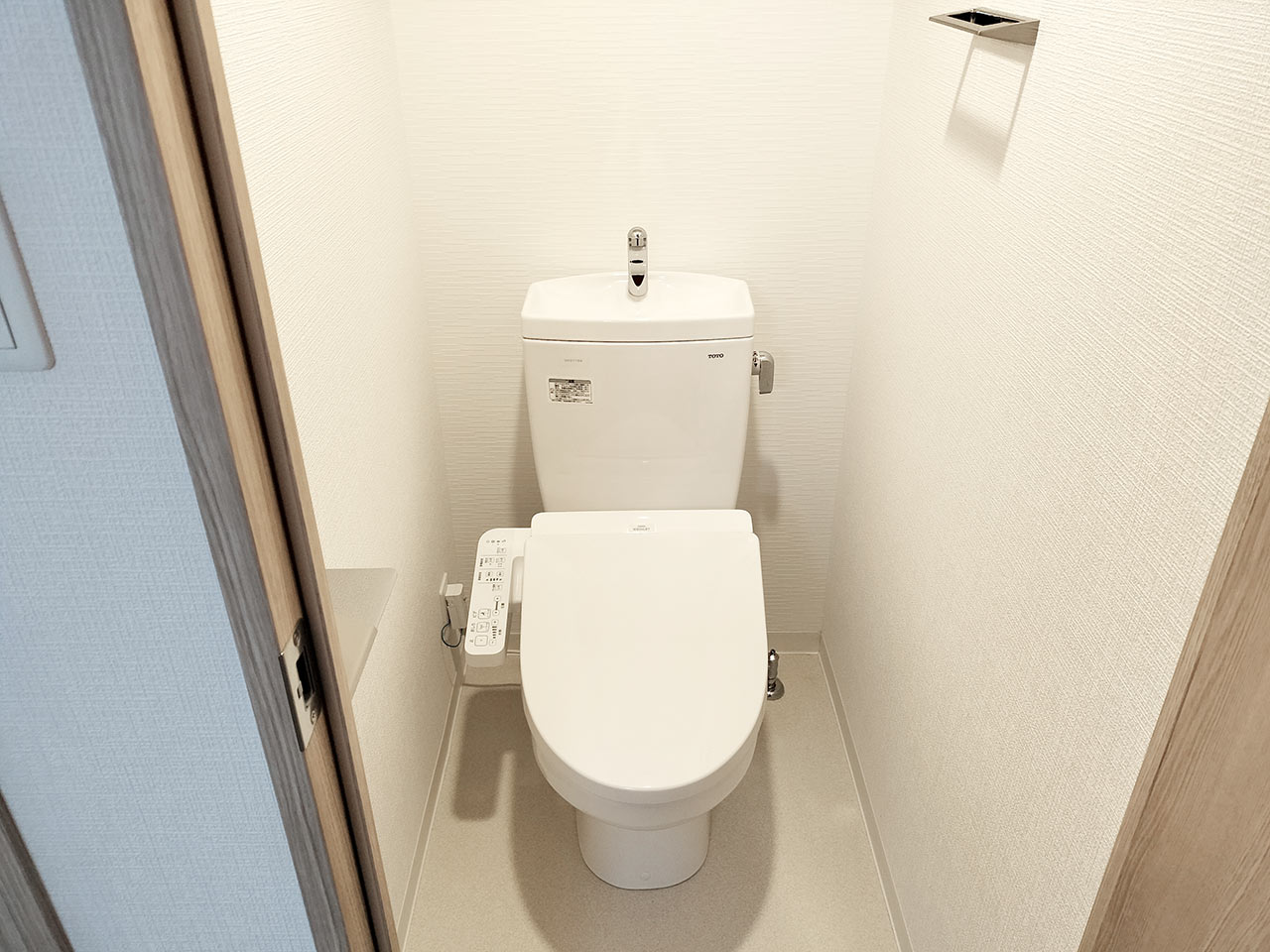 マイナビSTAY新大阪ラヴァーグ 301 トイレ