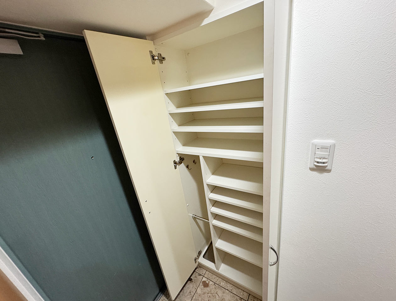 マイナビSTAY西天満 810 玄関
