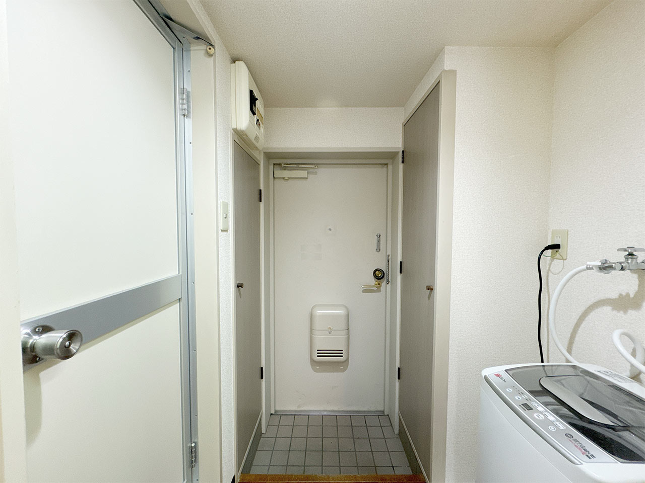 マイナビSTAYパレス南荻窪 407 玄関