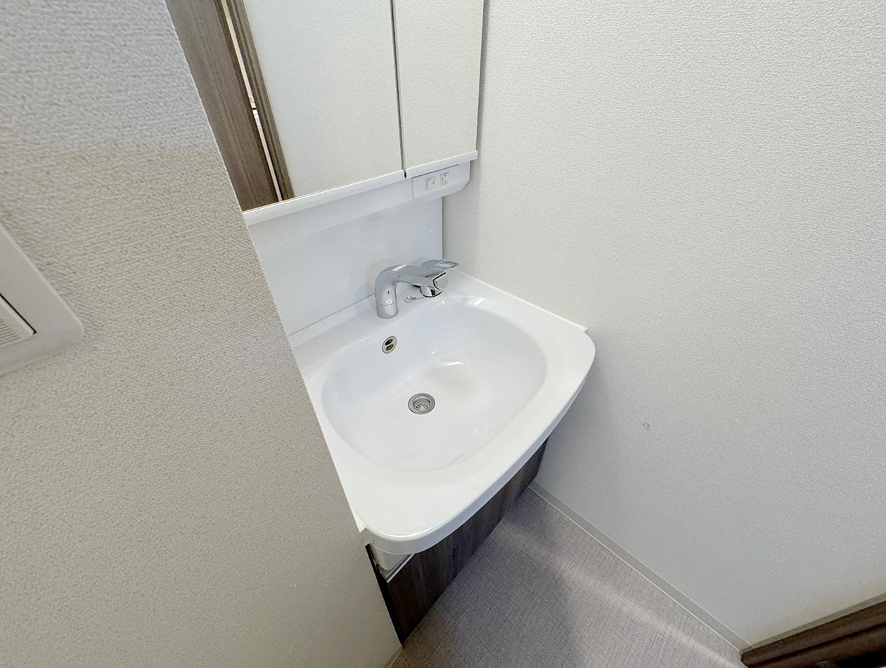 マイナビSTAY堺筋本町ディスティニー 305 洗面台