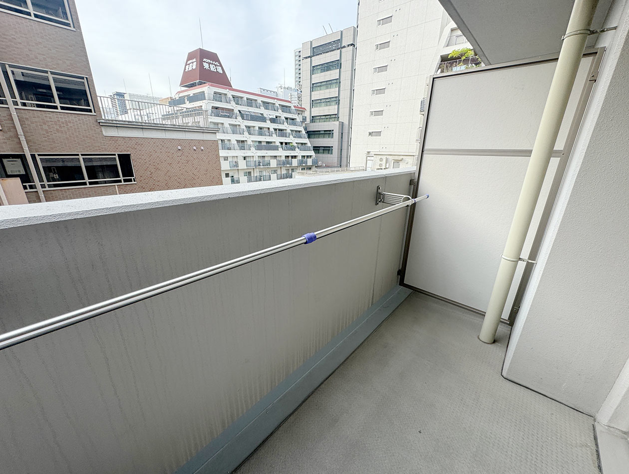 マイナビSTAY谷町 710 バルコニー