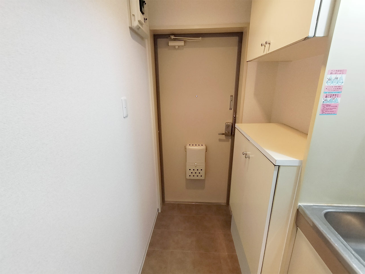 マイナビSTAYミライエ西荻窪南口 208 玄関