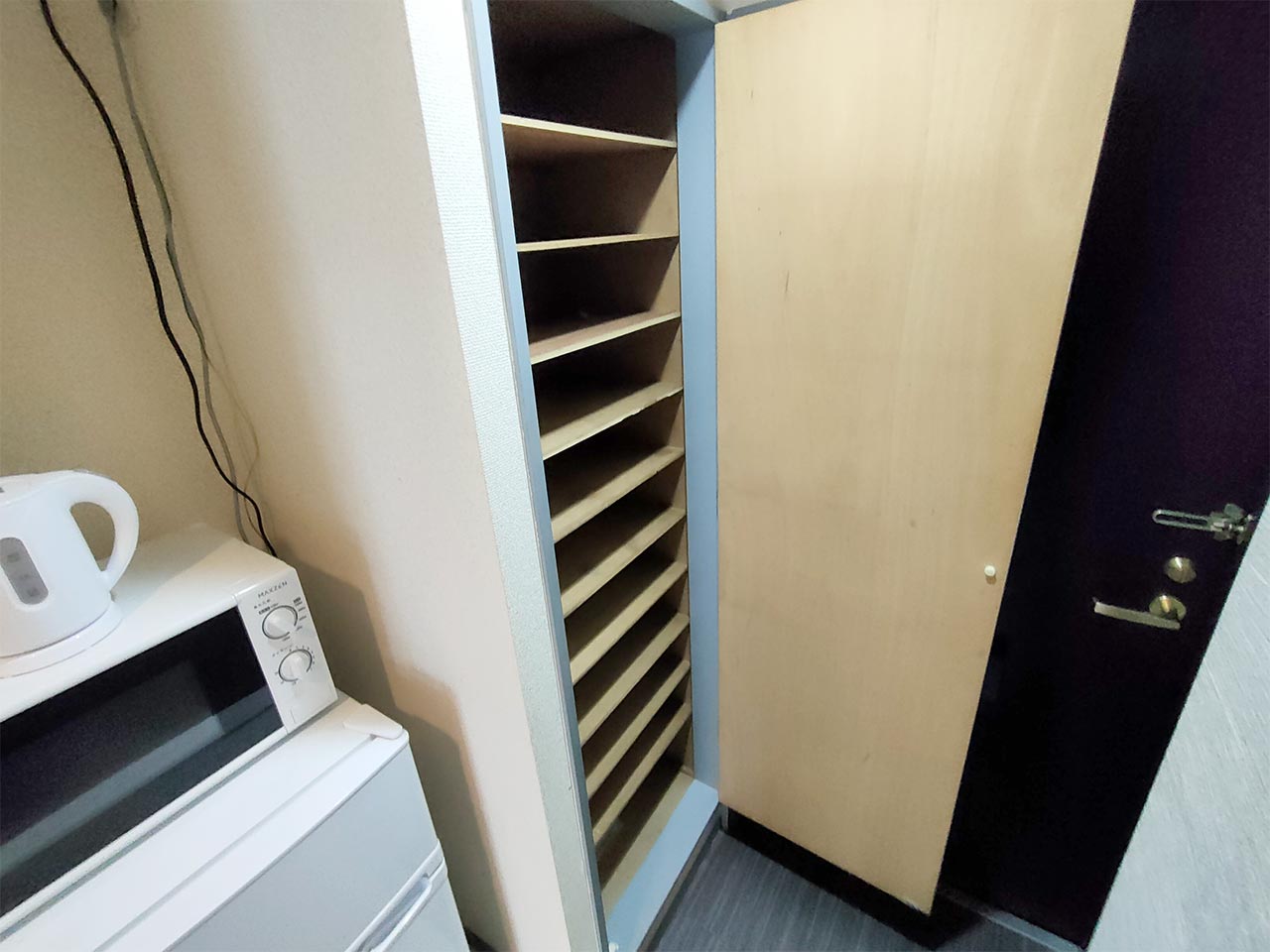 マイナビSTAYパレス西荻窪 403 玄関