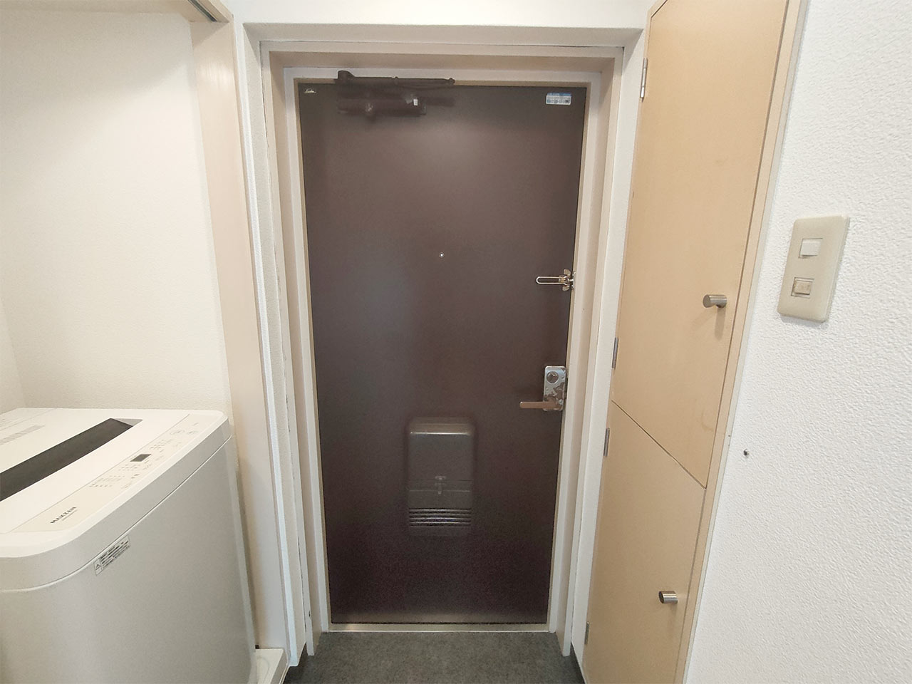 マイナビSTAYパレス西荻窪コート 106 玄関