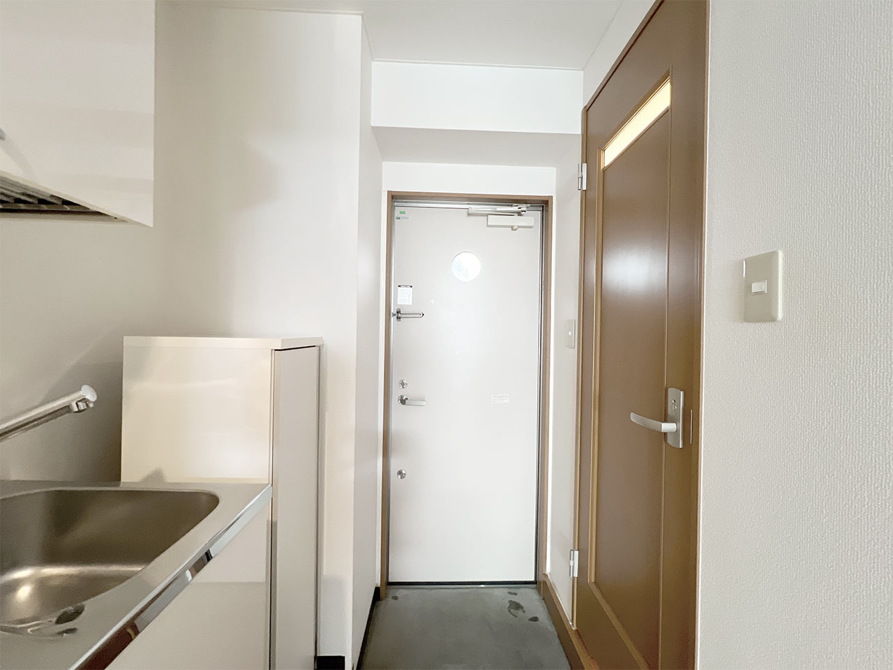 マイナビSTAYメゾン高円寺 302 玄関