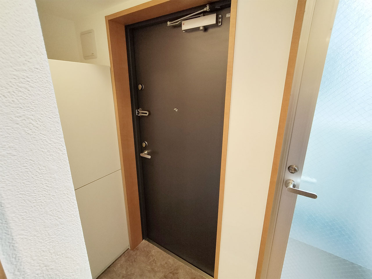 マイナビSTAY本町ウエスト 707 玄関