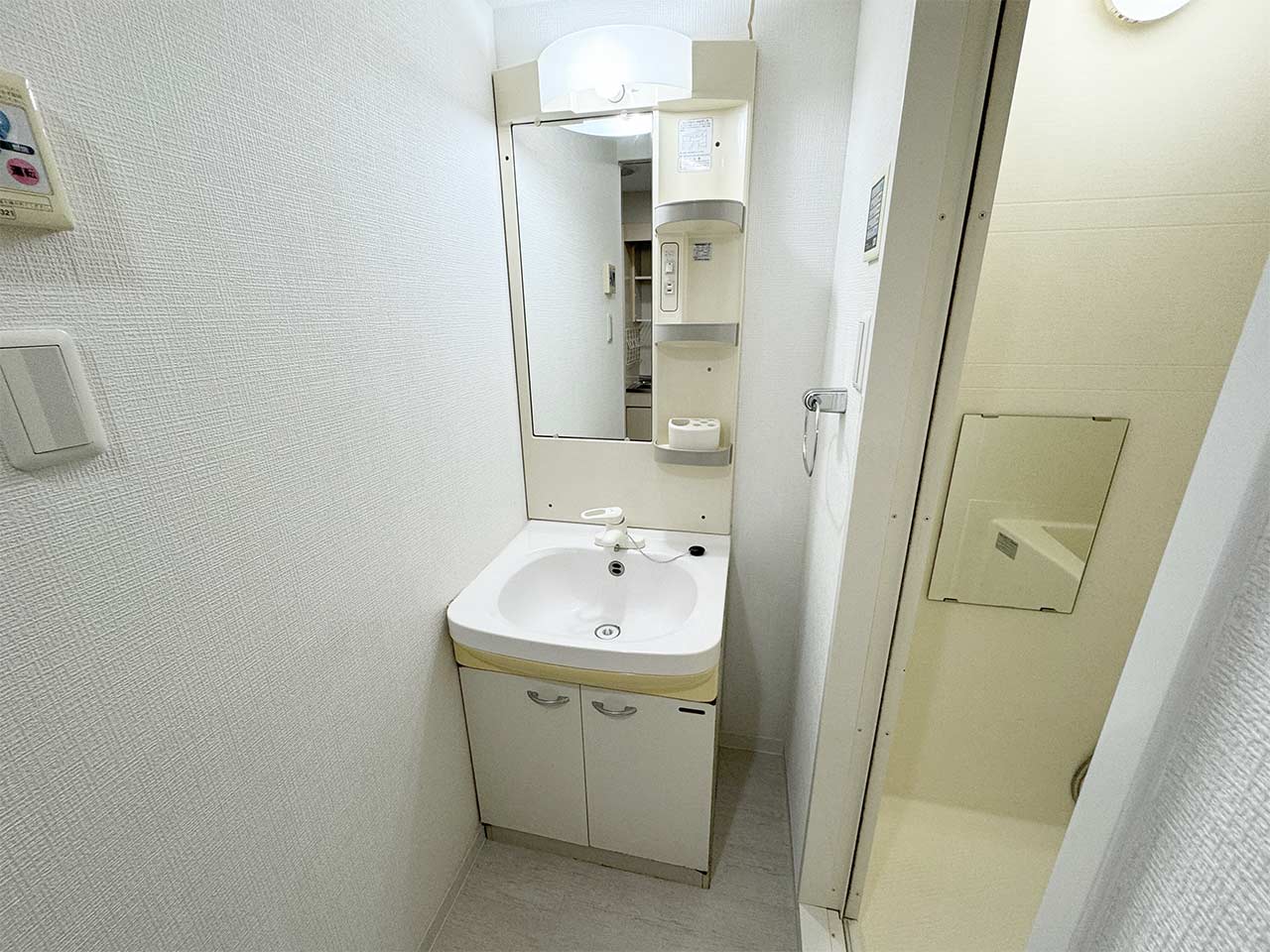 マイナビSTAYレジデア西本町 602 洗面台