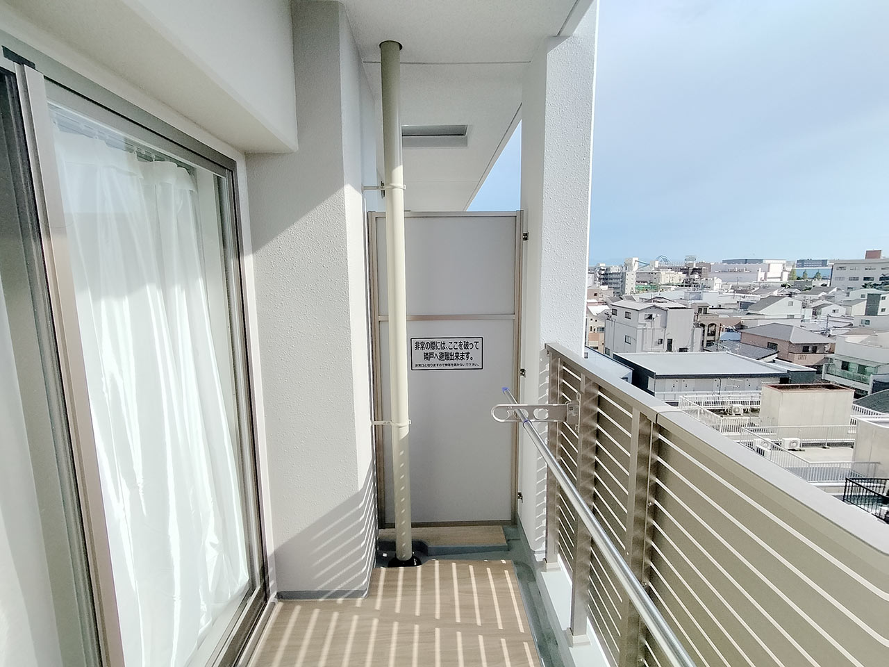 マイナビSTAY弁天町ルシェンテ 703 バルコニー