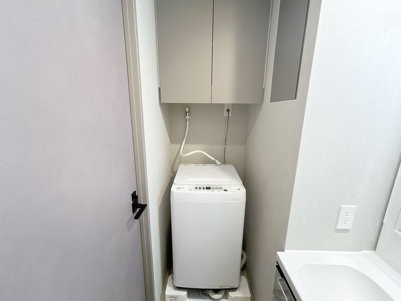 マイナビSTAYプライム横濱元町タワー 1008 洗濯機