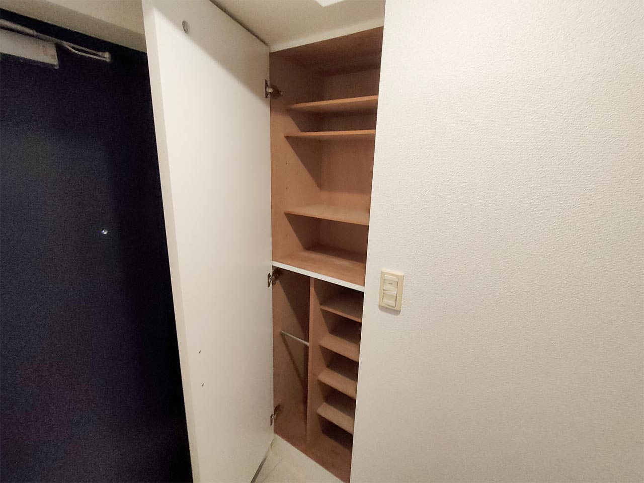 マイナビSTAYグランド立川曙町 208 玄関